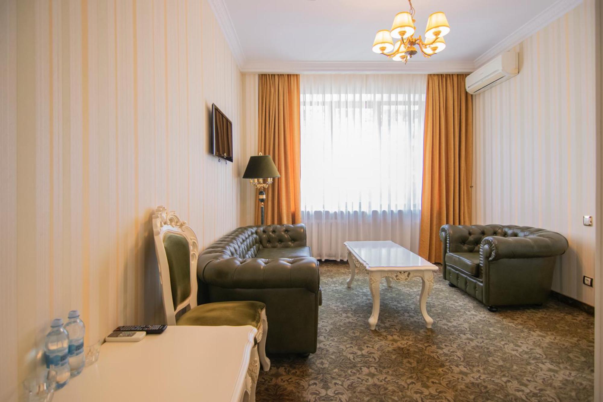 Royal Olympic Hotel Kyjev Exteriér fotografie